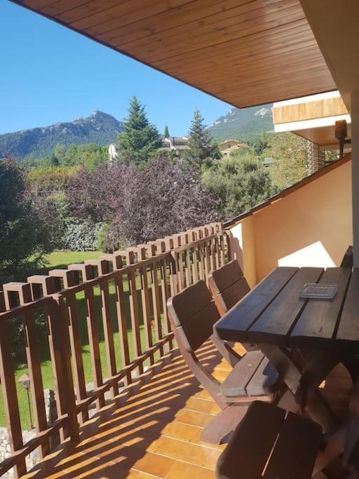 Apartamento Con Encanto San Lorenzo de Morunys Kültér fotó