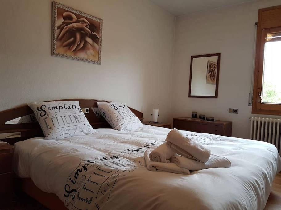 Apartamento Con Encanto San Lorenzo de Morunys Kültér fotó